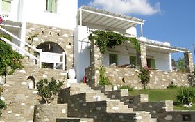 Elena Studios & Apartments
